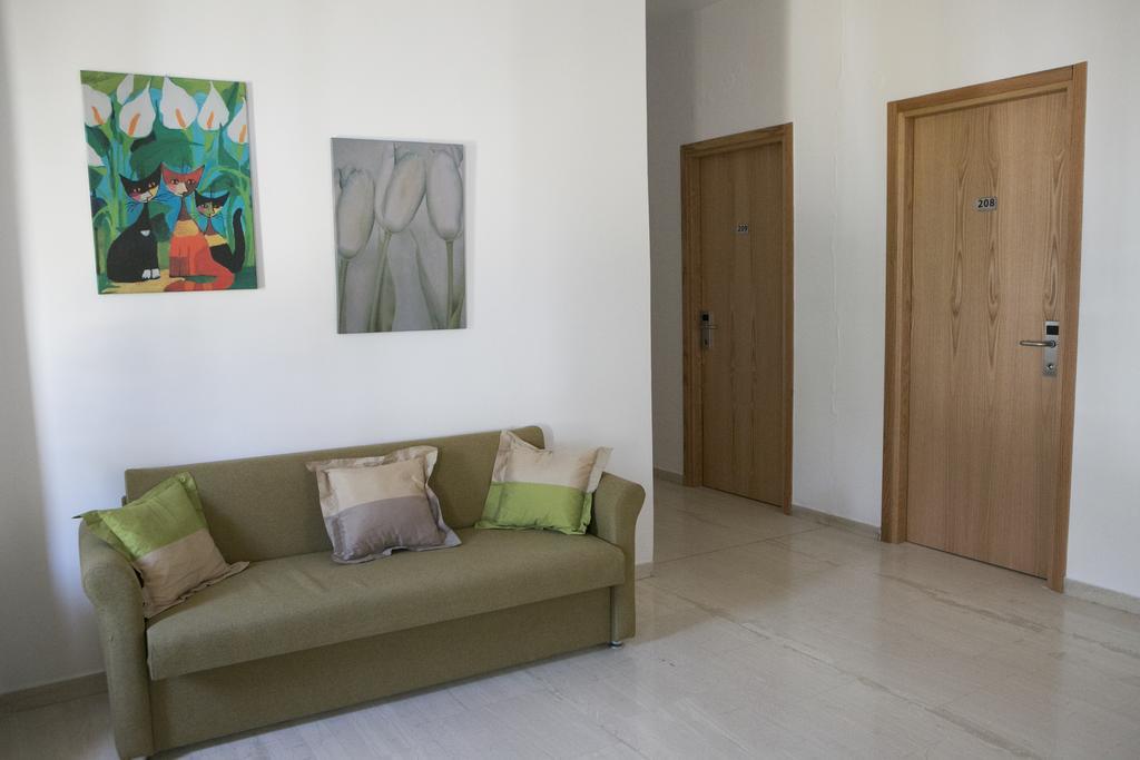 Rezi Apartahotel Parga