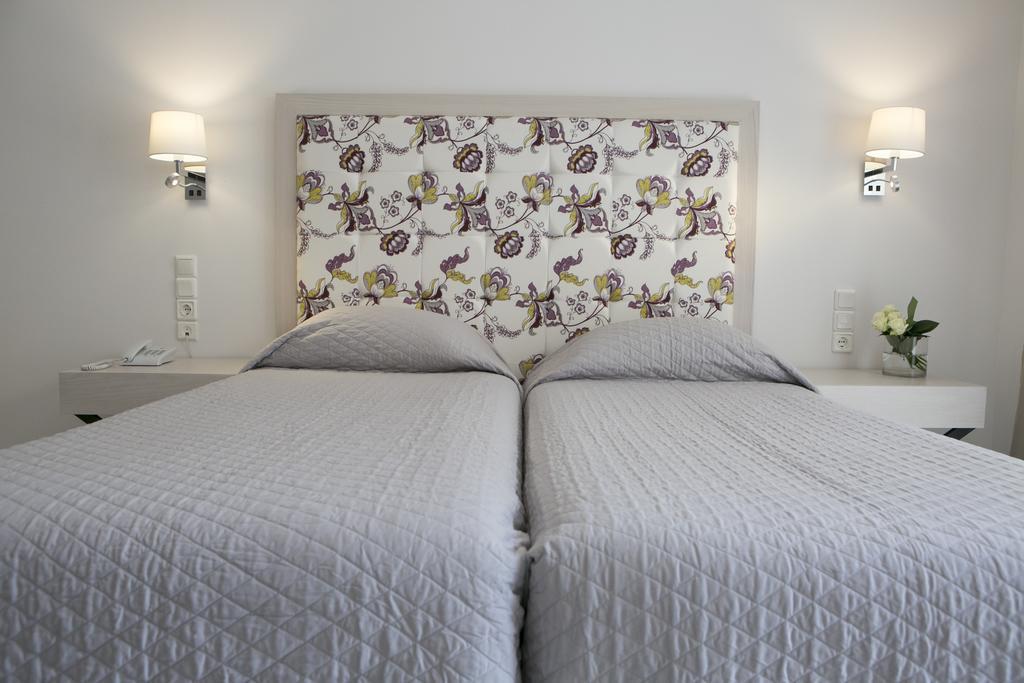Rezi Apartahotel Parga
